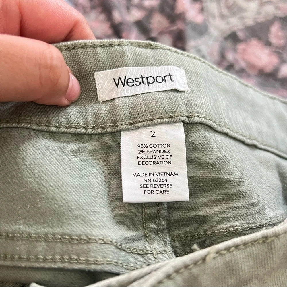 Westport Olive Green Denim Mini Skirt w/ Floral Embroidery | Boho Y2K Size 2